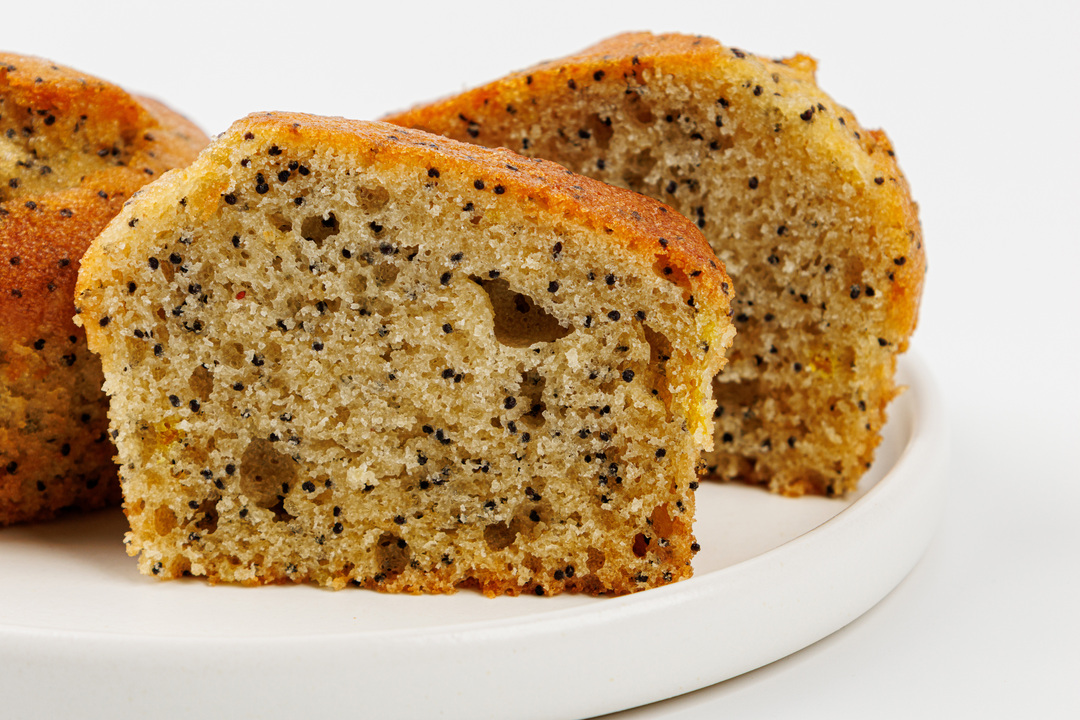 

Кекс ВкусВилл с маком и цедрой лимона без пшеничной муки 2 шт 100 г