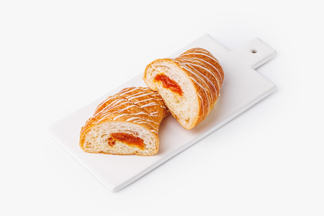 

Круассан ВкусВилл с заварным кремом и облепиховым конфитюром, кафе 90 г