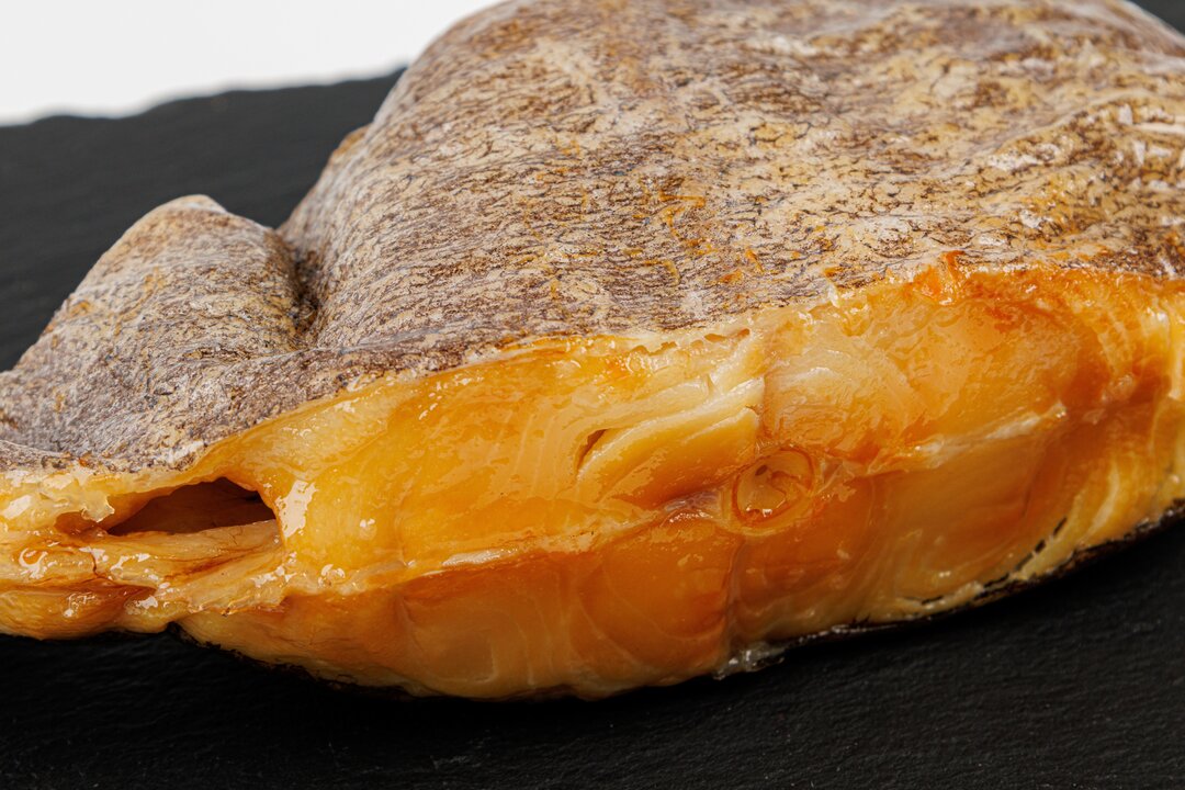 

Палтус черный горячего копчения, вес