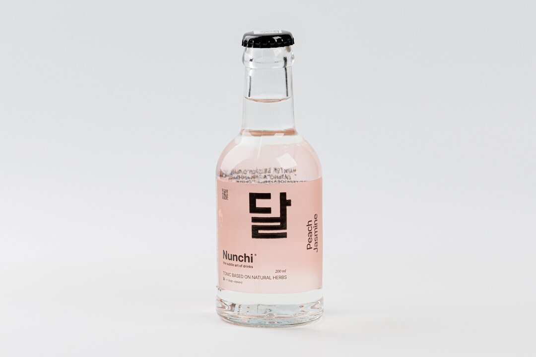 

Напиток Nunchi Персик-жасмин сильногазированный 200 мл