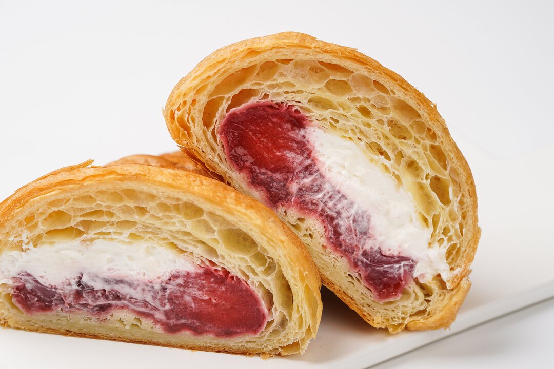 

Круассан ВкусВилл Клубника с маскарпоне 130 г