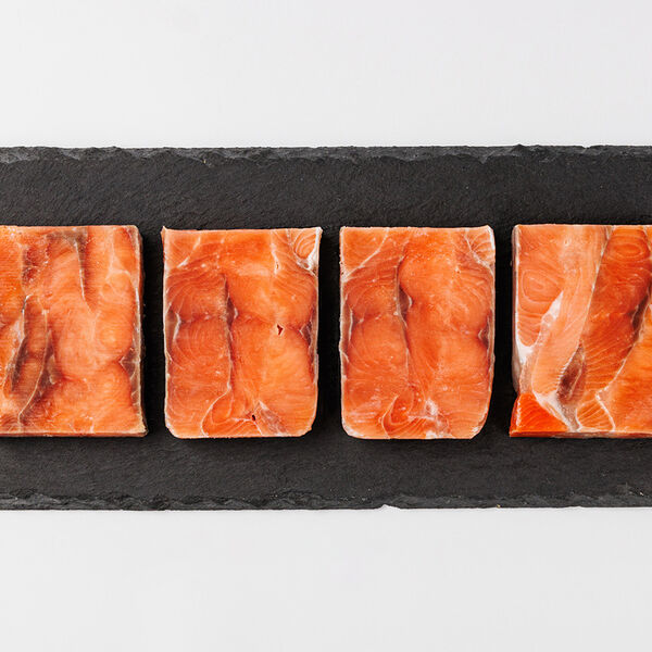 Горбуша филе порционное замороженное