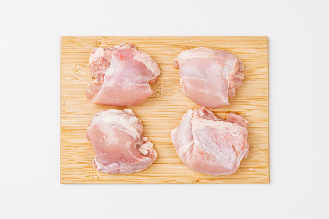 

Мясо бескостное ВкусВилл окорочка цыплят-бройлеров без кожи вес