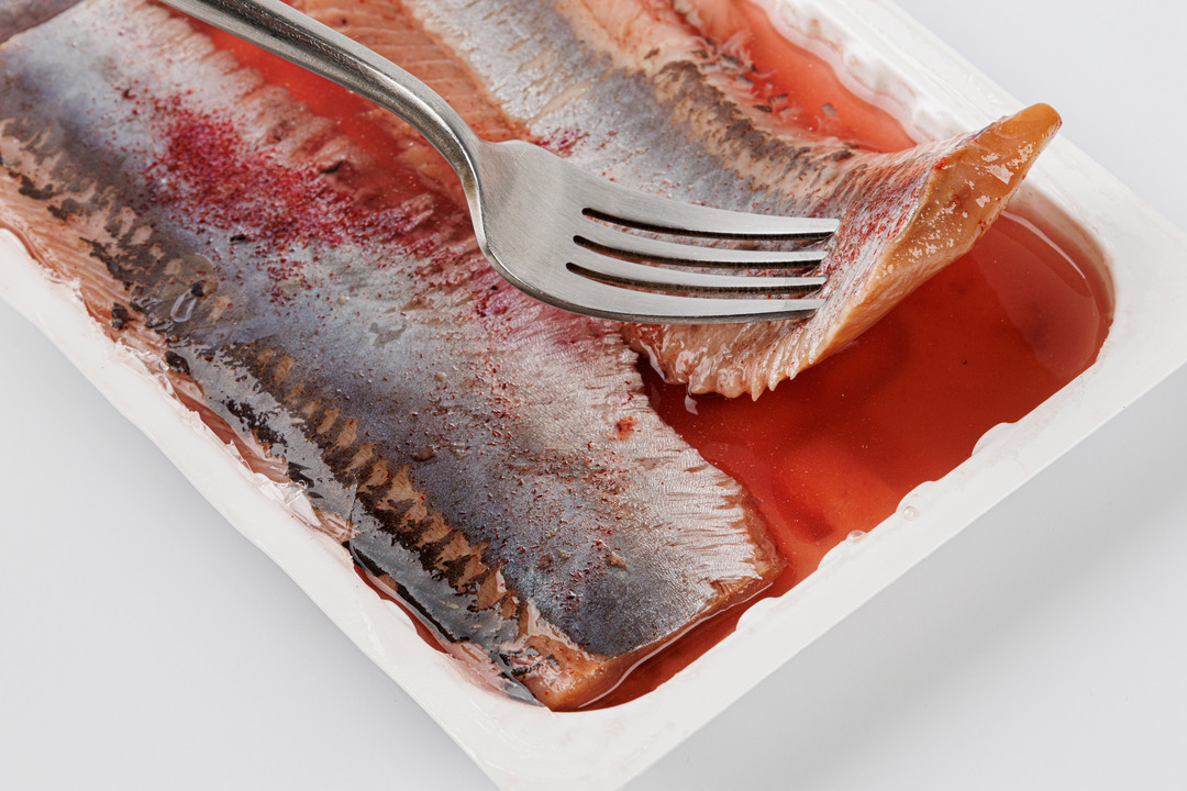 

Сельдь тихоокеанская Вкусвилл, филе соленое в винной заливке, 230 г