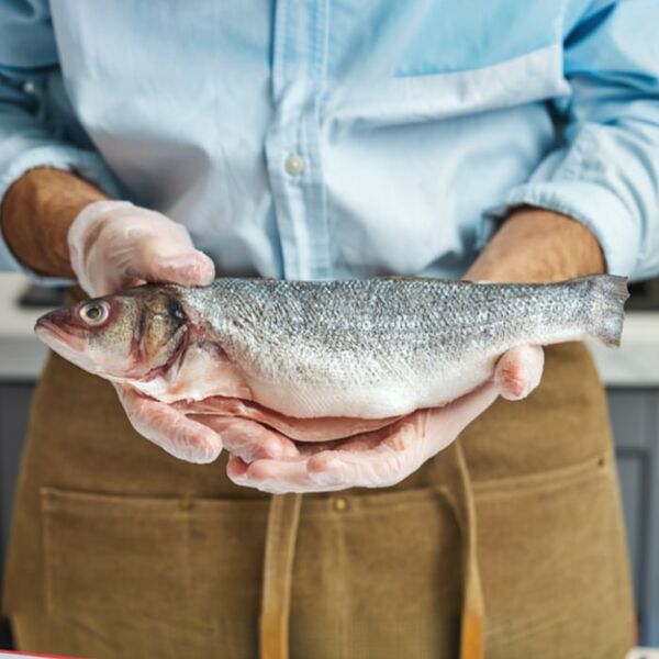 Сибас тушка охлажденная потрошеная из замороженного сырья 310-510г