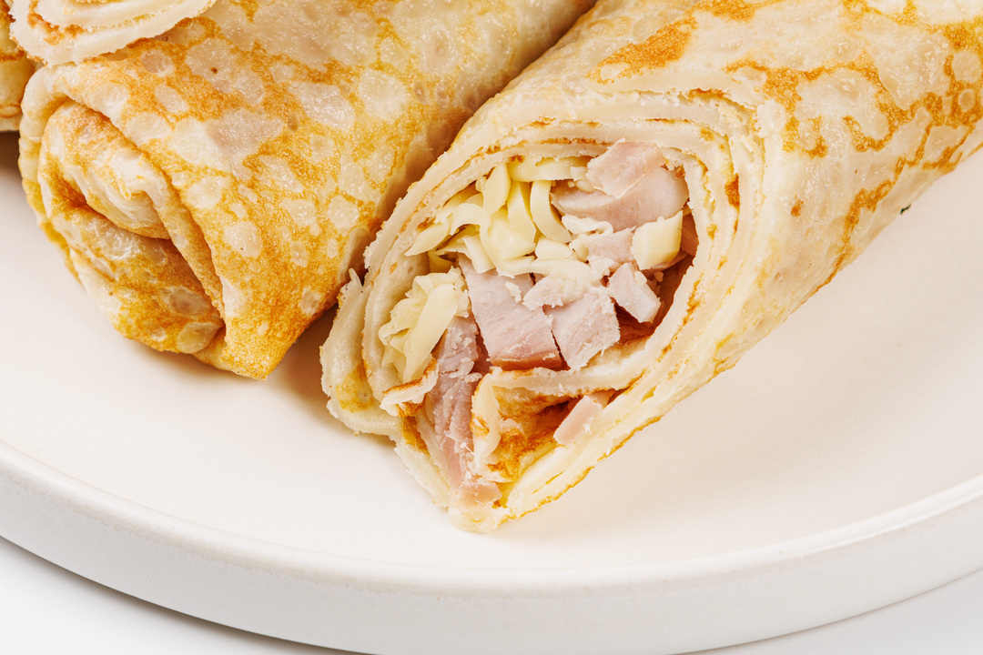 

Блины ВкусВилл с ветчиной (из свинины) и с сыром 210 г