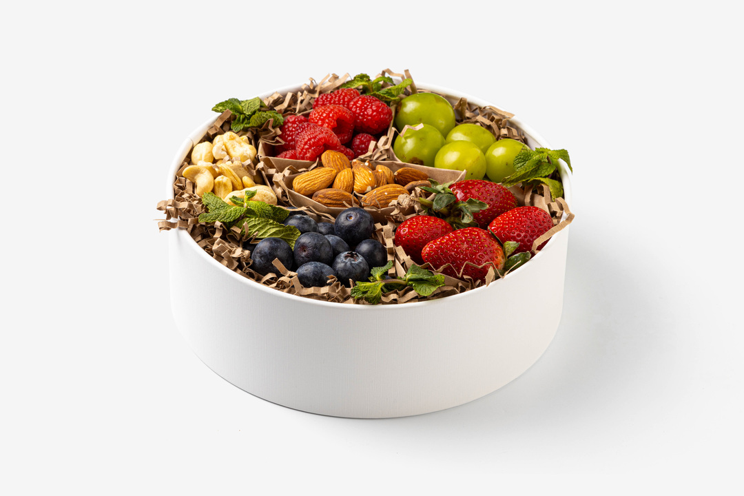 

Подарочный набор Фруткорт Ягодно-ореховый праздник 545 г