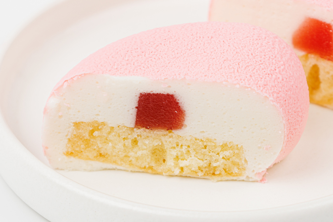 

Пирожное с йогуртовым муссом Клубничное 85 г