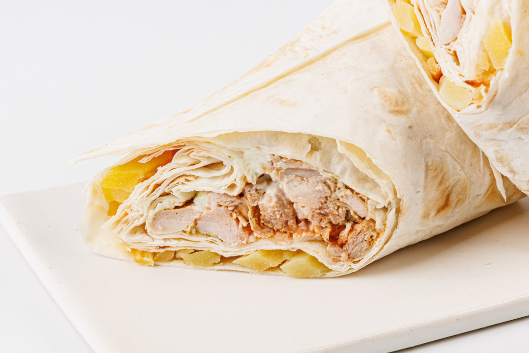 

Шаурма с курицей и печеным картофелем 230 г