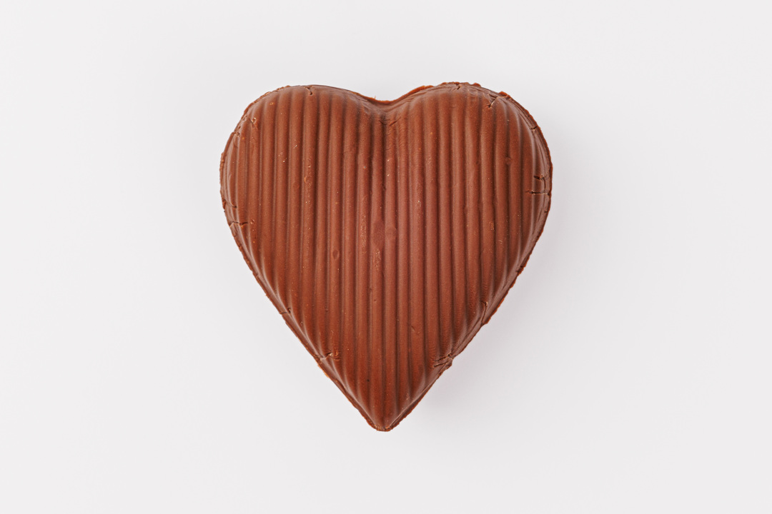 

Шоколад молочный Вам красавицы дизайн в ассортименте 40 г