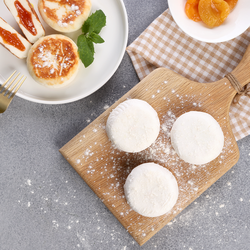 

Сырники Лента Fresh с абрикосовой начинкой замороженные вес