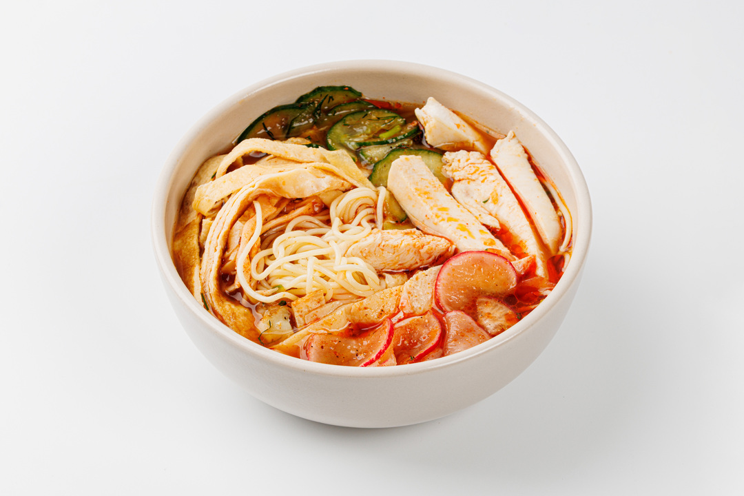 

Суп Кукси с курицей на овощном бульоне ВкусВилл 400 мл