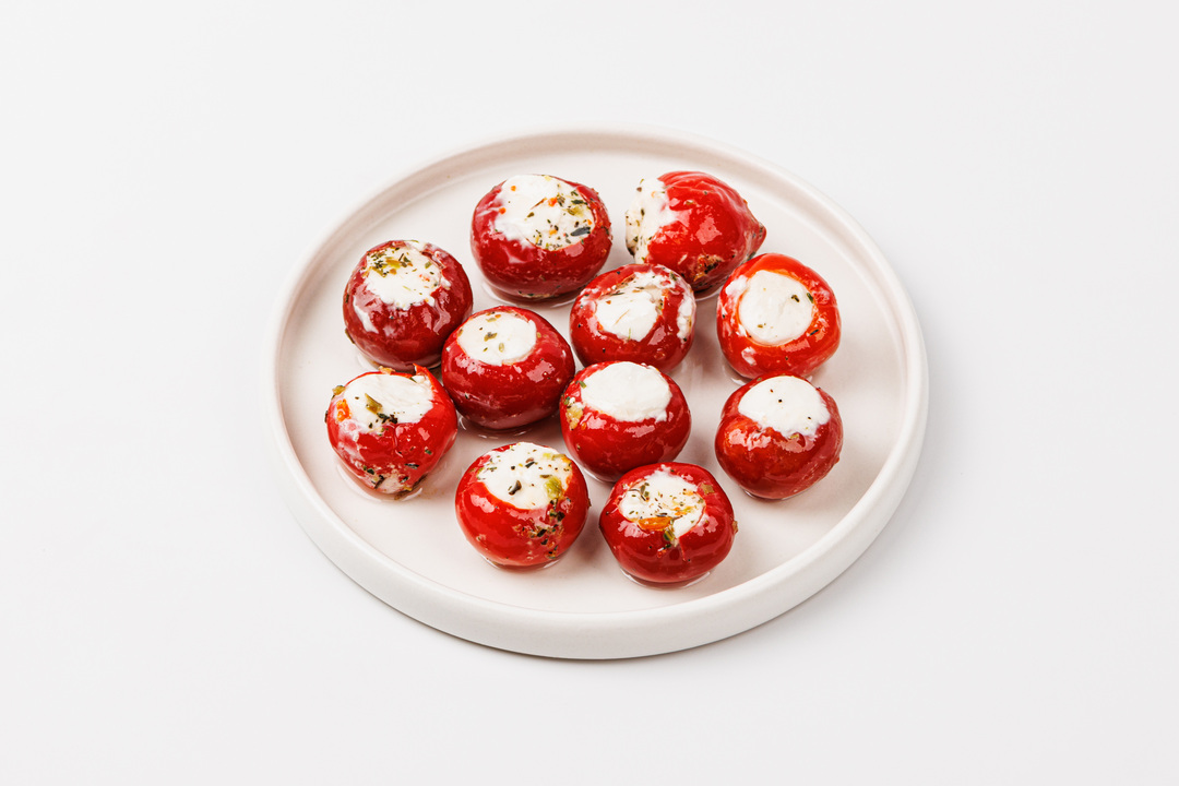 

Антипасти ВкусВилл балканский перчик с мягким сыром 260 г