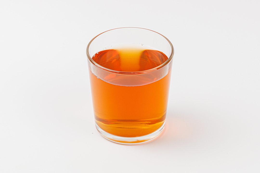 

Напиток ВкусВилл Чай зеленый персик-абрикос с яблочным соком 250 мл