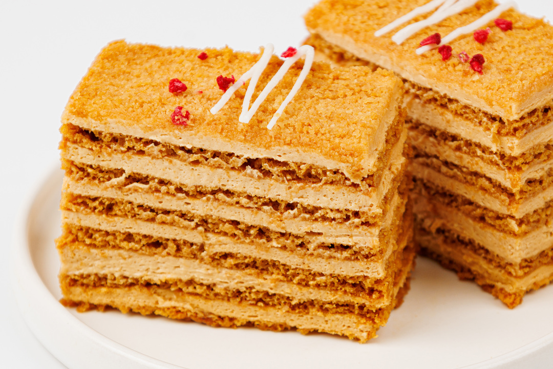 

Пирожное Медовик ВкусВилл кафе 120 г