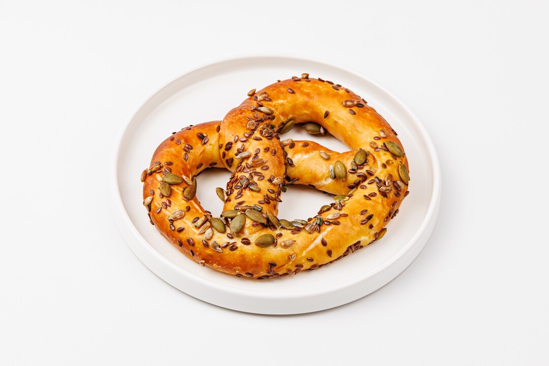 

Брецель ВкусВилл на сливочном масле с семечками 100 г