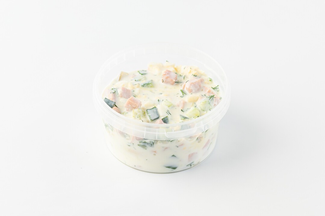 

Окрошка на кефире с куриной колбасой 400 г