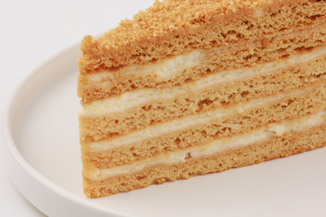 

Пирожное ВкусВилл Медовое бисквитно-кремовое 100 г