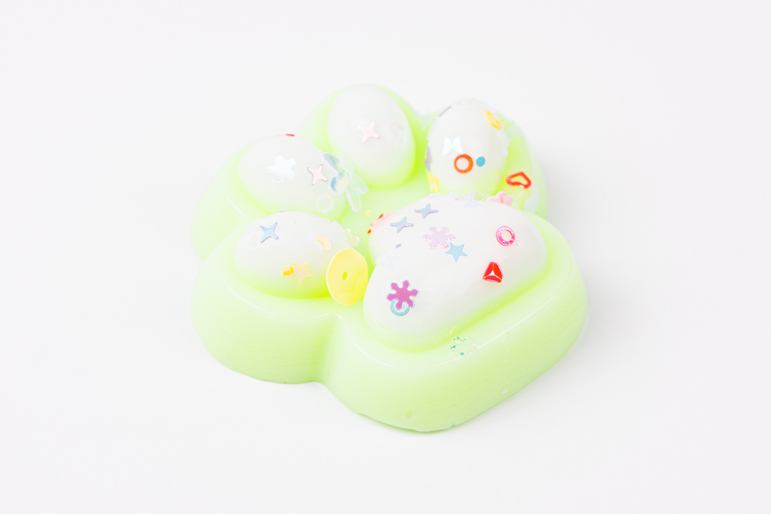 

Игрушка-антистресс Таба лапа с посыпкой в ассортименте