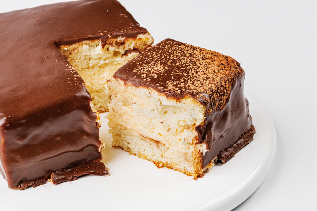 

Торт Вкусновение 400 г