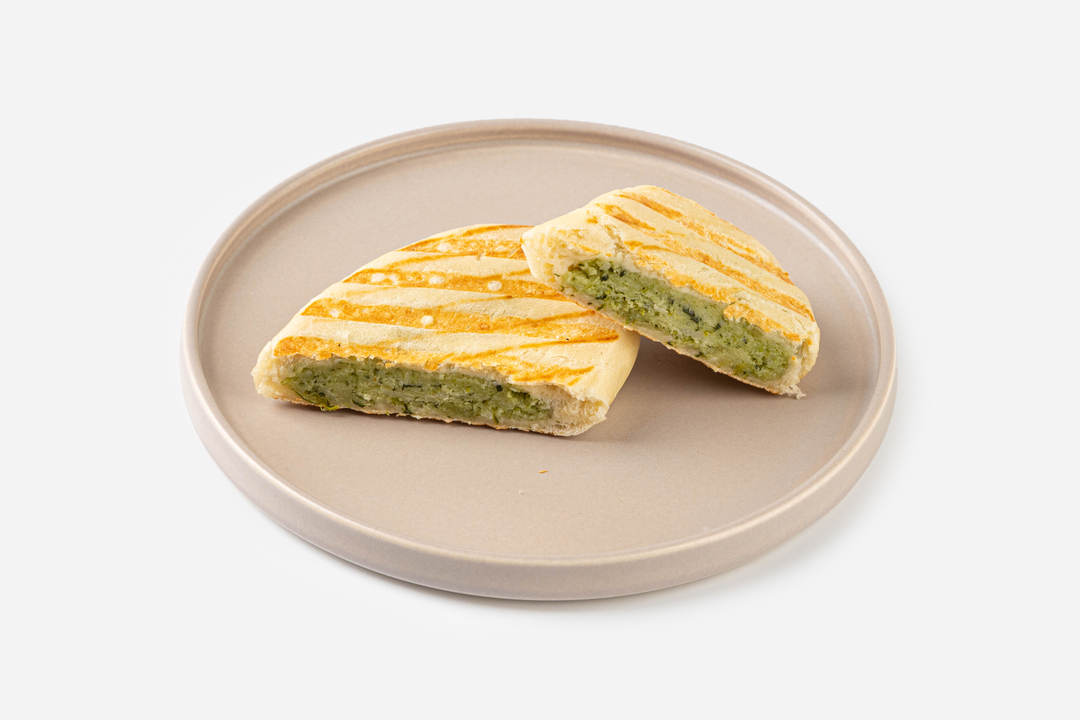 

Лепешка с сыром и шпинатом ВкусВилл кафе 115 г