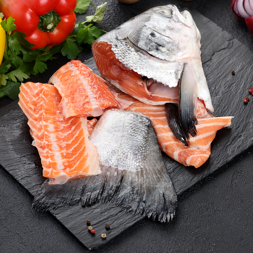 

Набор для ухи из лососевых рыб (из замороженного сырья) до 1.0 кг