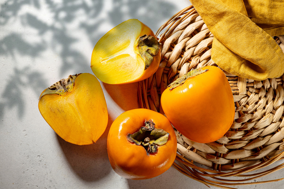 

Хурма ВкусВилл отборная вес