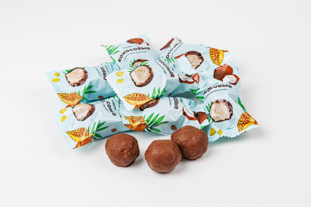 

Кокосовая конфета ВкусВилл в молочном шоколаде вес