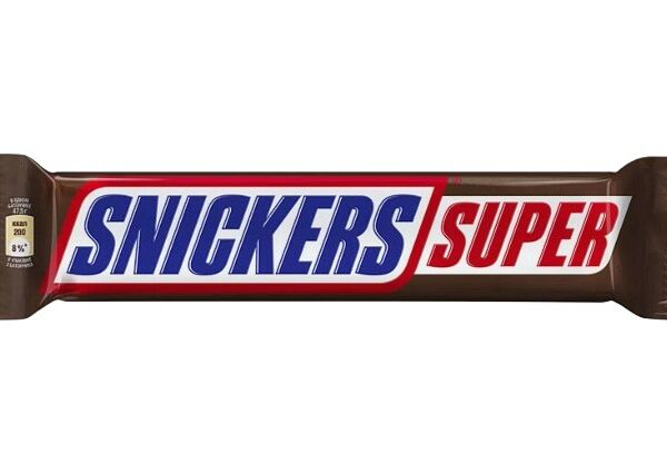 Шоколадный батончик Snickers Super с карамелью арахисом и нугой дизайн в ассортименте 80 г