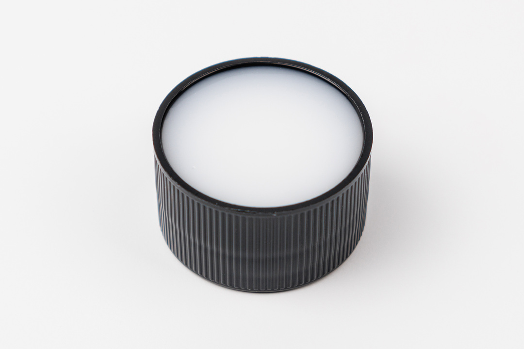 

Кондиционер для белья ВкусВилл парфюмированный цветы, мускус и амбра 1 л