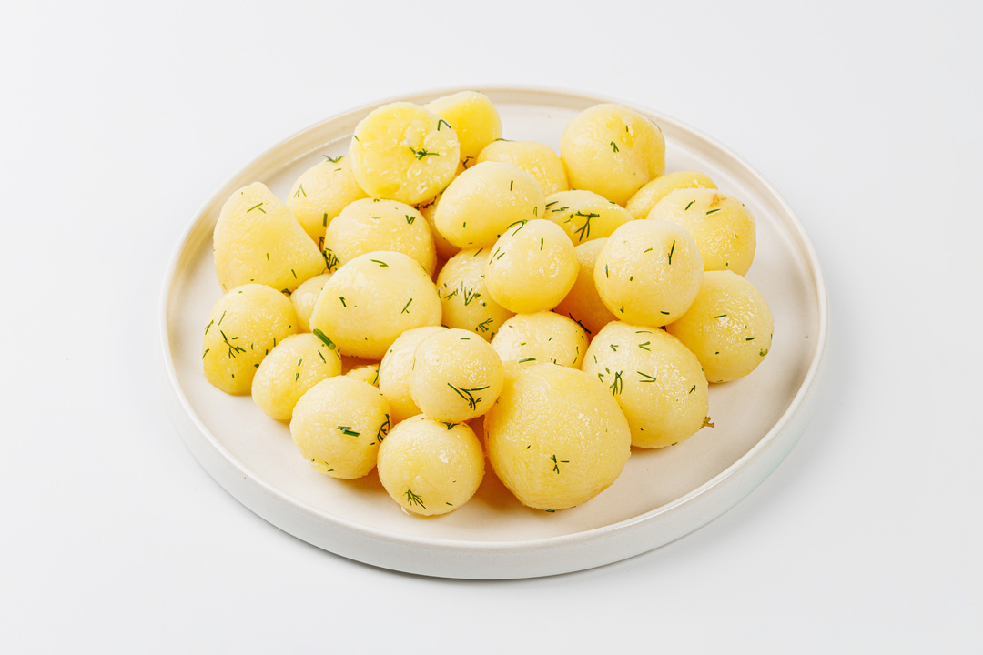 

Картофель отварной с укропом 500 г