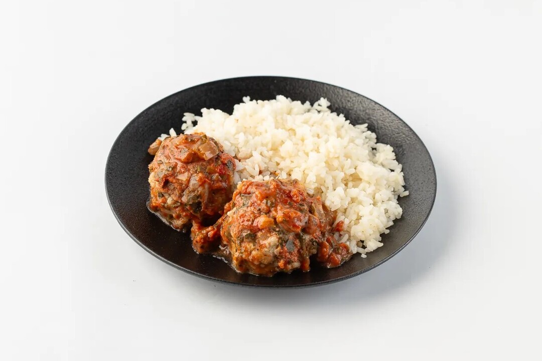 

Ежики ВкусВилл по-домашнему в томатно-сливочном соусе с рисом 350 г