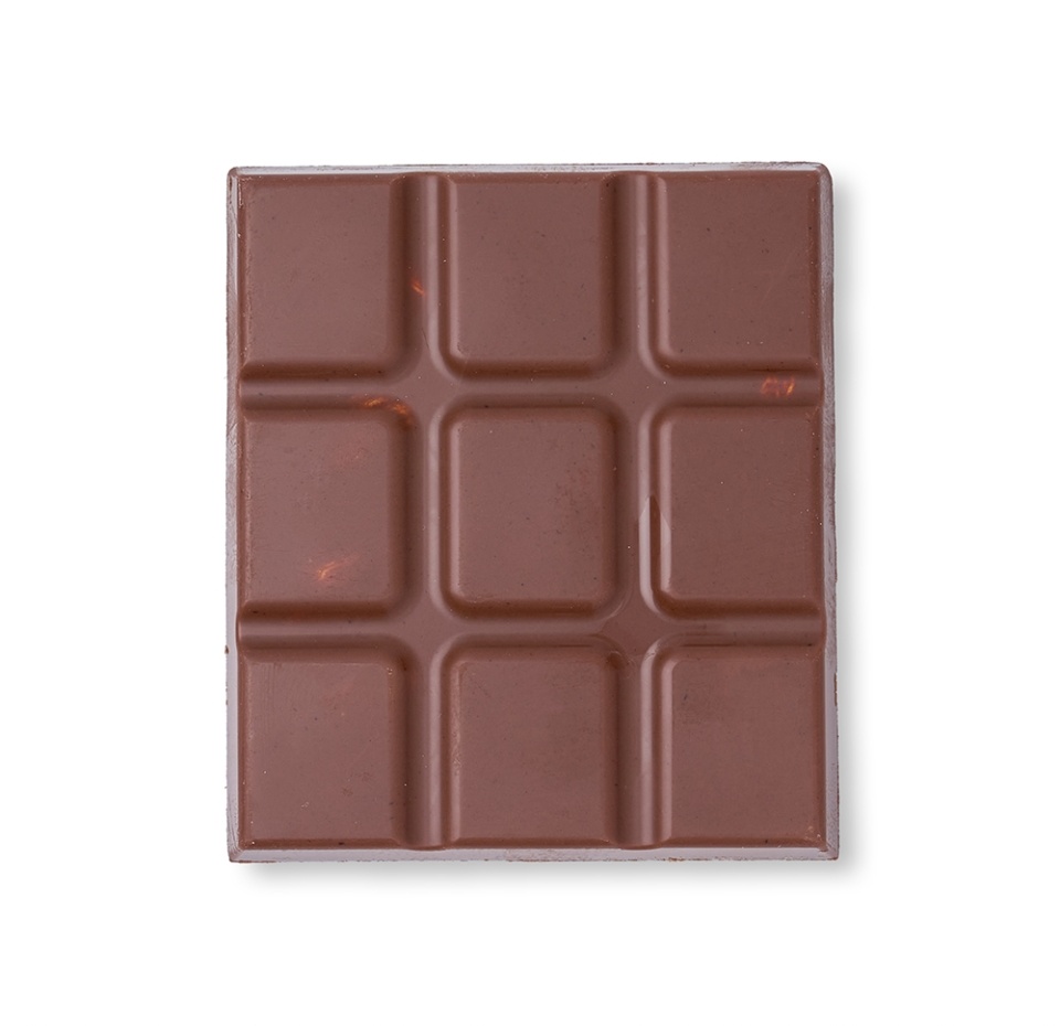 

Шоколад Азбука Вкуса на миндале с цельным миндалем 46% 50 г