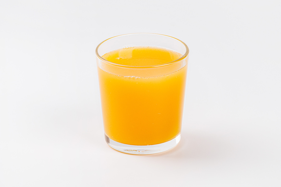 

Сок ВкусВилл прямого отжима мандариновый 500 мл