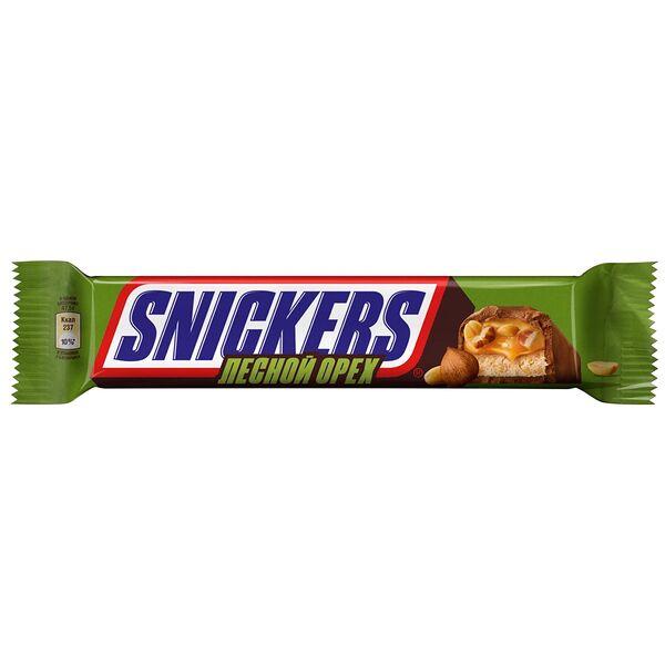 Батончик Snickers Лесной орех с арахисом, карамелью, фундуком и нугой 81 г