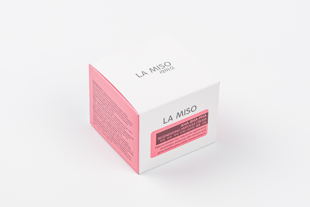 

Обновляющий крем La Miso с кислотами AHA-BHA-PHA pH 5.5 Regenerating ampoul creme 50 мл