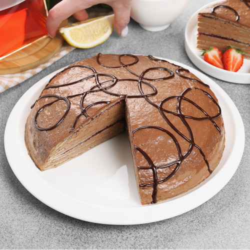 

Торт Лента Fresh Блинный с шоколадным кремом и черной смородиной, весовой