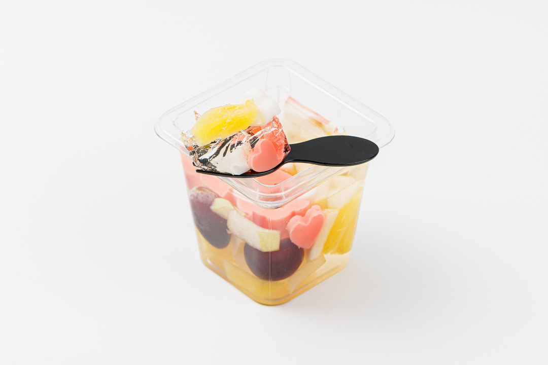 

Желе фруктово - ягодное ВкусВилл груша виноград ананас c сердечками 200 г