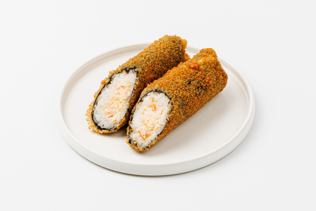 

Ролл темпура ВкусВилл с крабовым мясом имитация и сырным соусом 200 г