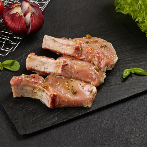 

Стейк из свиной корейки ЛЕНТА FRESH на кости в маринаде халапеньо