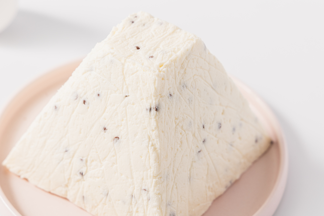 

Пасха творожная ВкусВилл с шоколадной крошкой 500 г