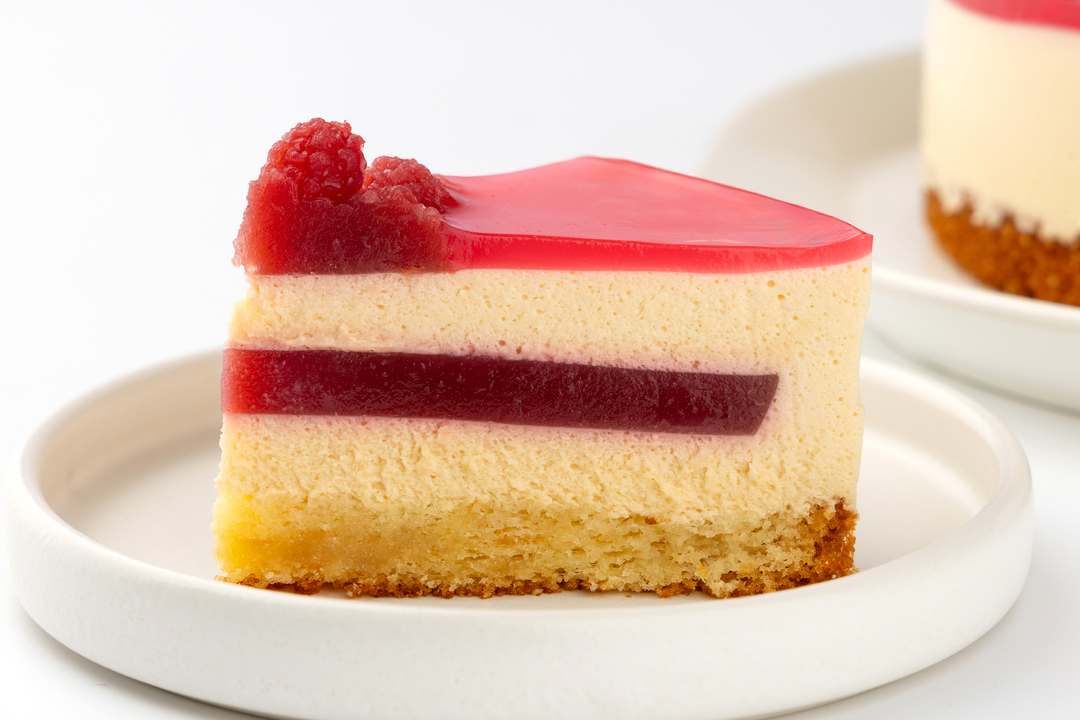 

Торт Признание с малиновым желе 520 г