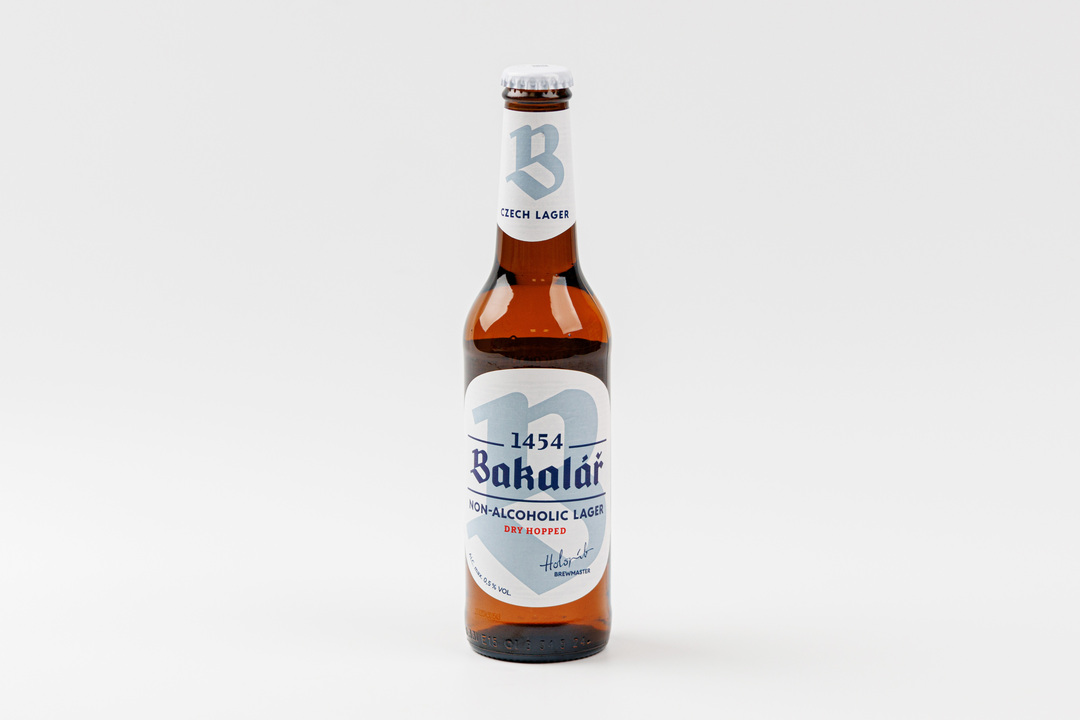 

Пиво Bakalar Za Studena Chmeleny безалкогольное светлое 330 мл