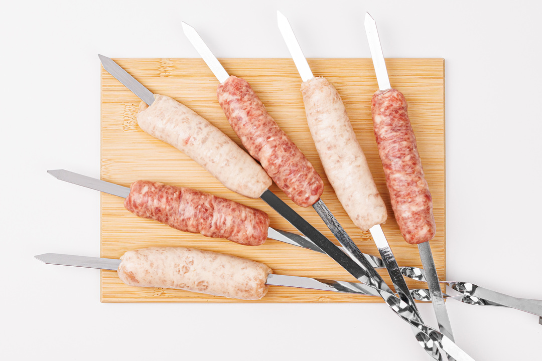 

Ассорти из колбасок домашние из свинины, из цыпленка-бройлера 480 г