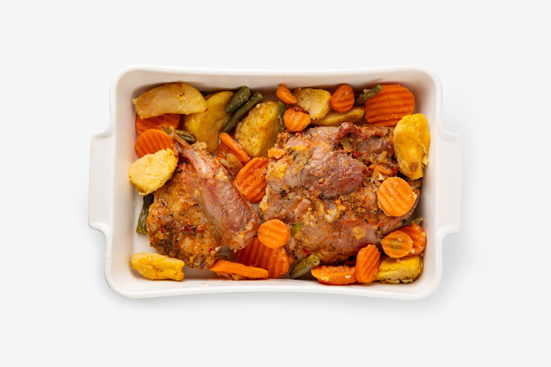 

Бедро индейки бескостное с овощами 750 г