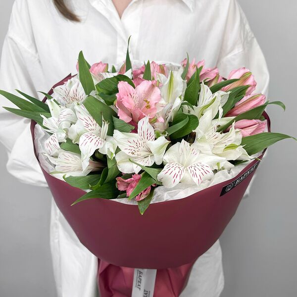 Букет из цветов, монобукет из альстромерий Яркие эмоции