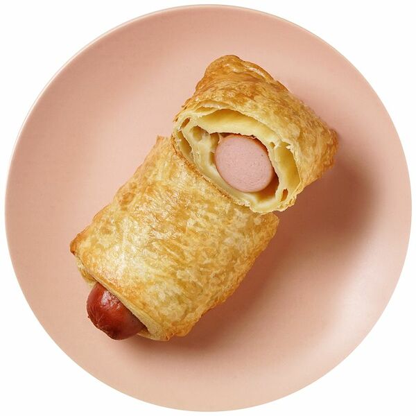 Слойка с сосиской 75 г