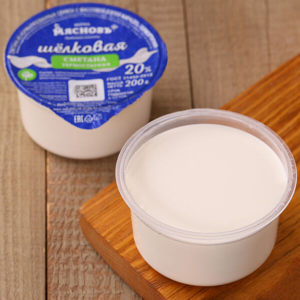 Сметана Мясновъ Ферма 20% ГОСТ термостатная 200 г