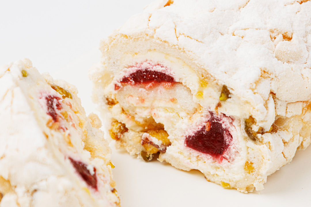 

Рулет ВкусВилл фисташковый с малиной 220 г