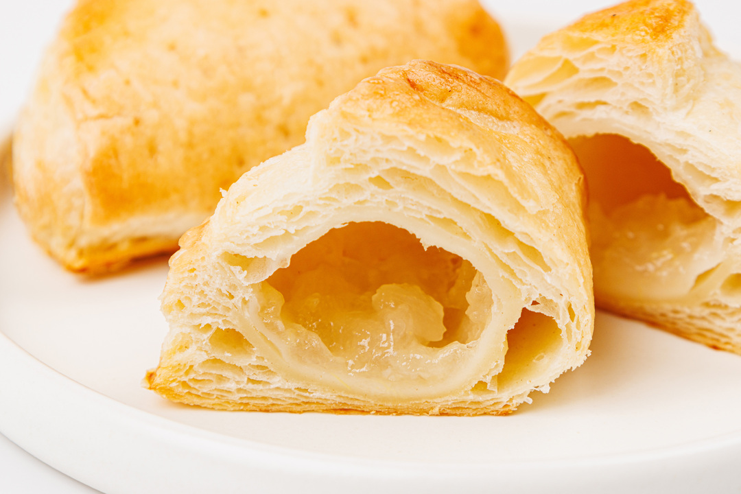 

Шоссон-мини ВкусВилл с грушей и лимоном 2 шт 60 г